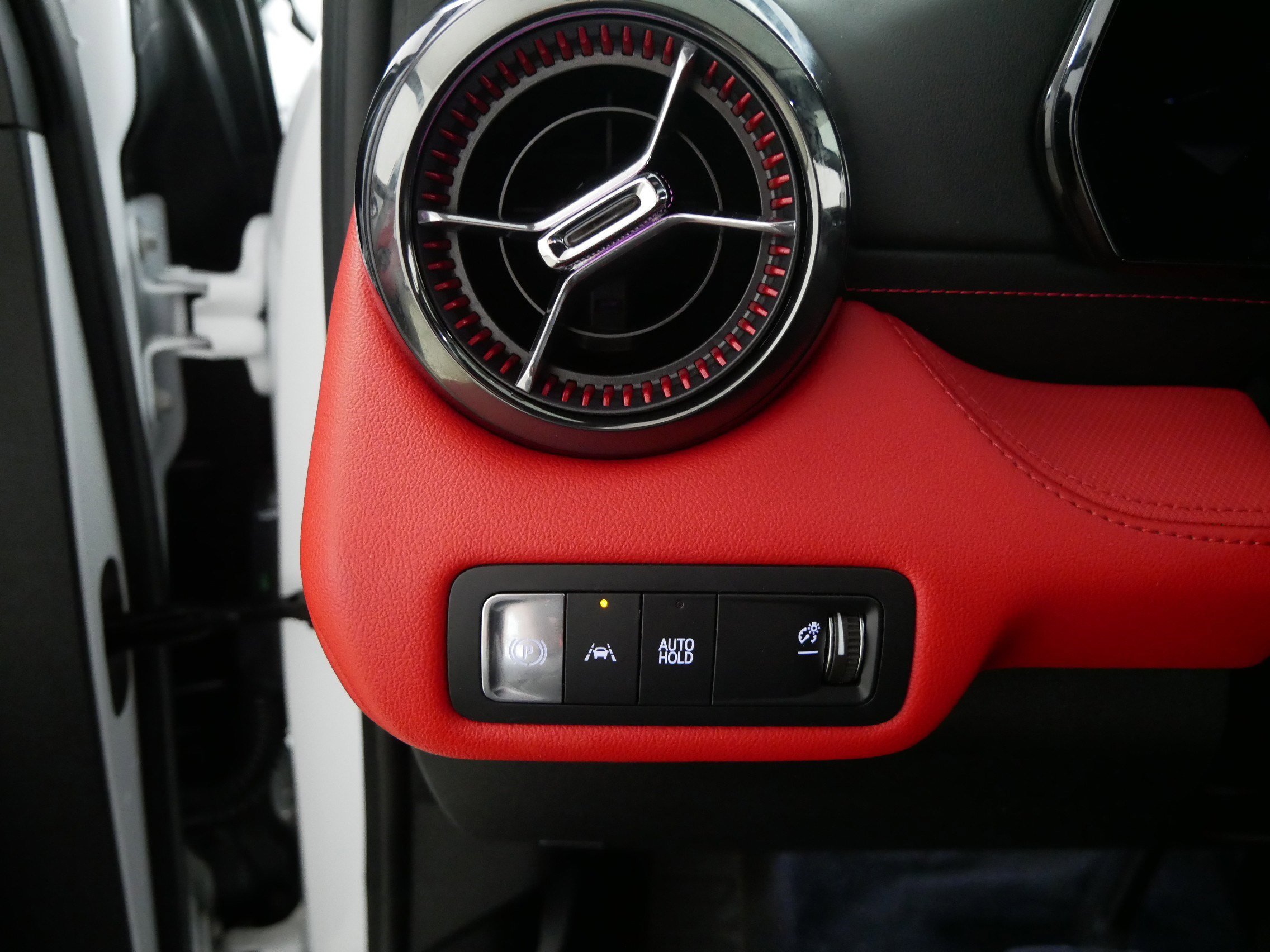 Certified 2024 Chevrolet Blazer EV RS image 26