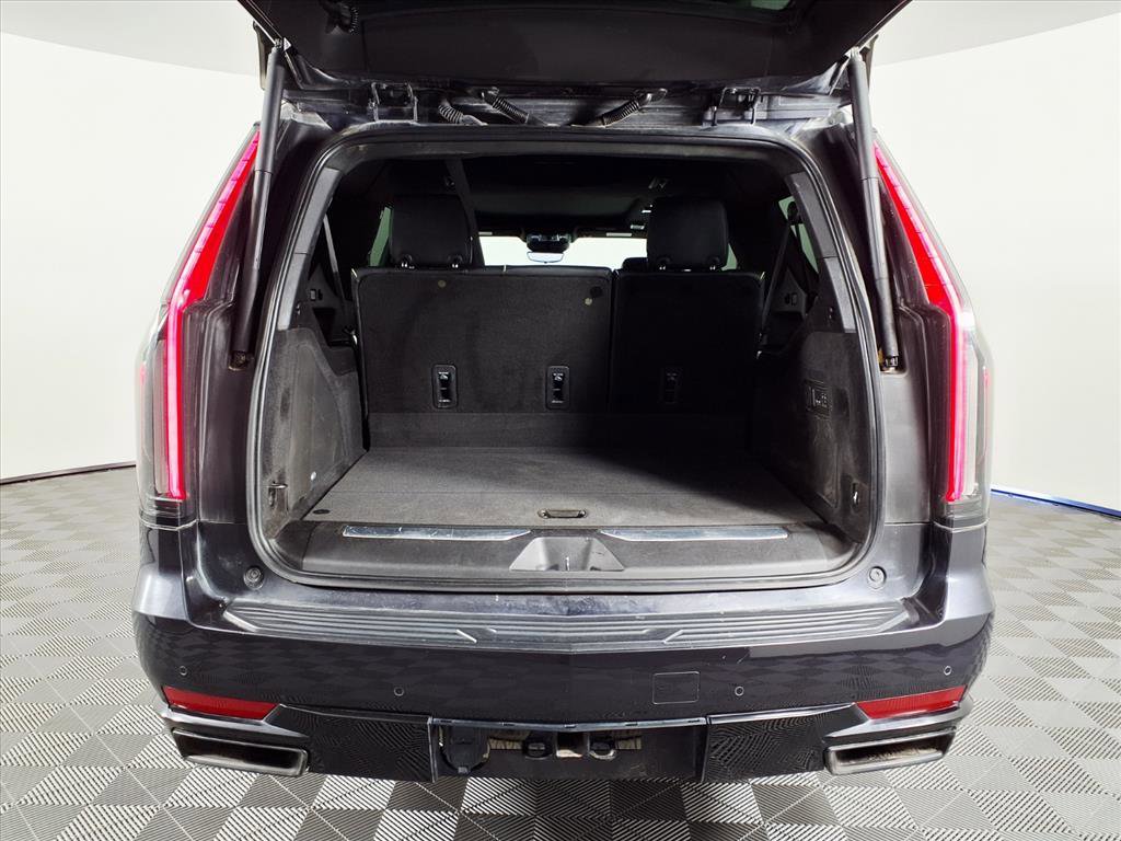 Used 2022 Cadillac Escalade ESV Sport w/ Touring Package image 8