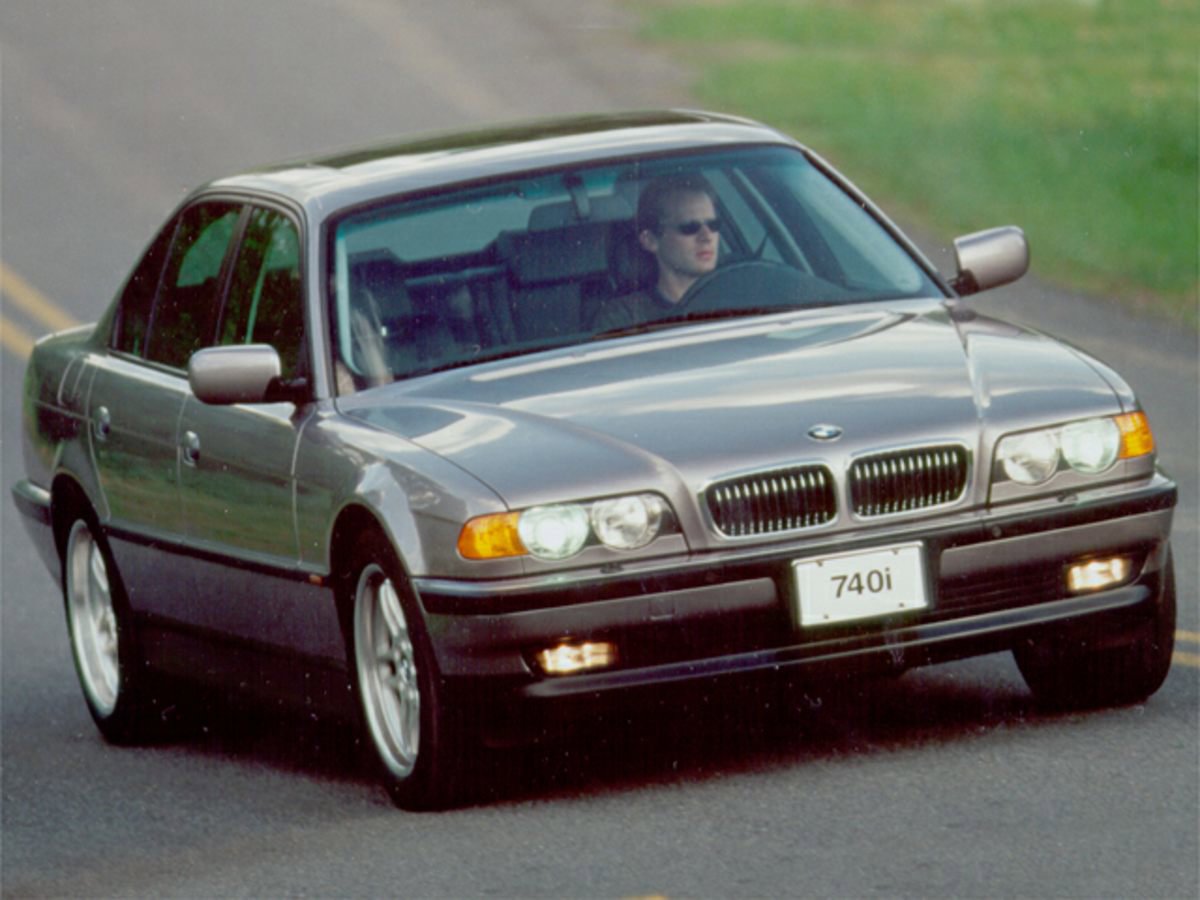 Used 2000 BMW 740iL image 1