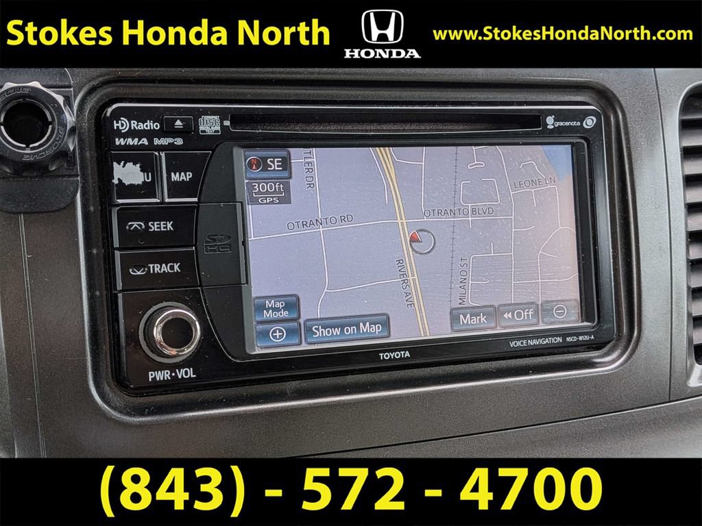 Used 2013 Toyota Sienna XLE w/ Entertainment Pkg AWD/4WD image 12