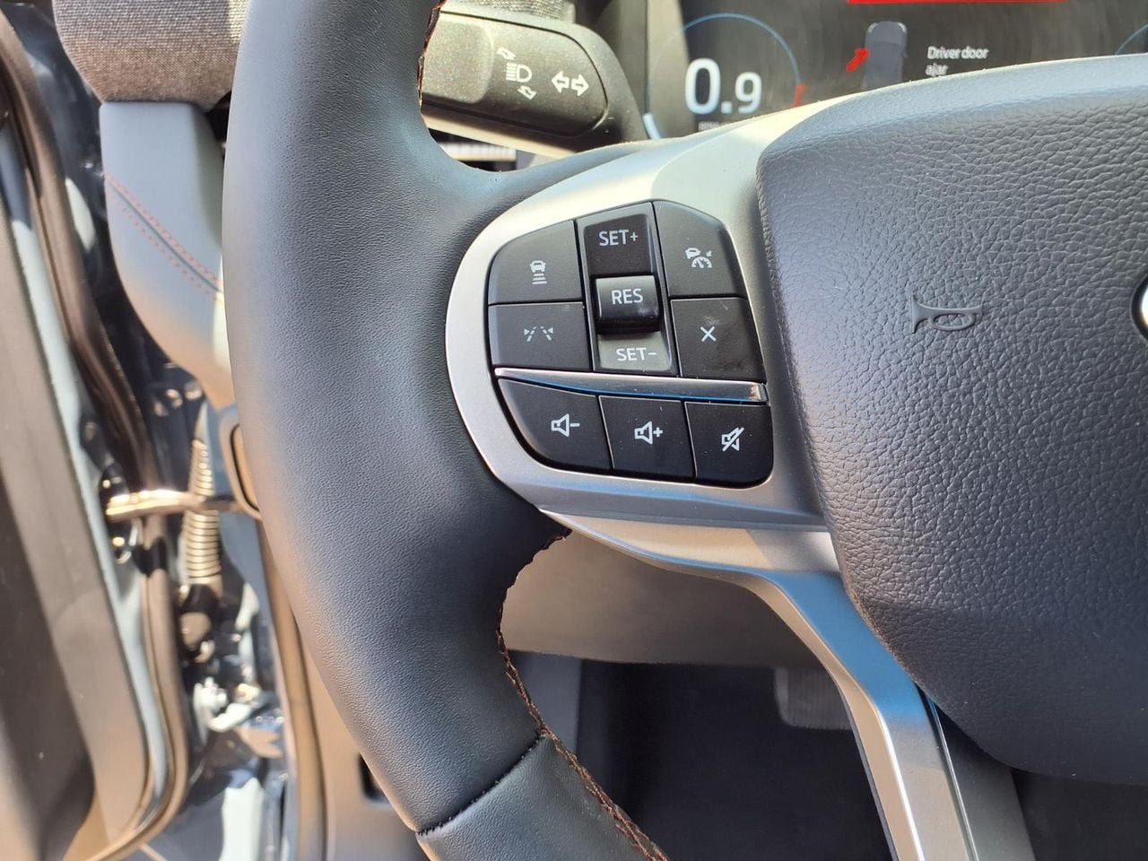 New 2026 Ford Explorer Active w/ Active Comfort Package RWD image 14