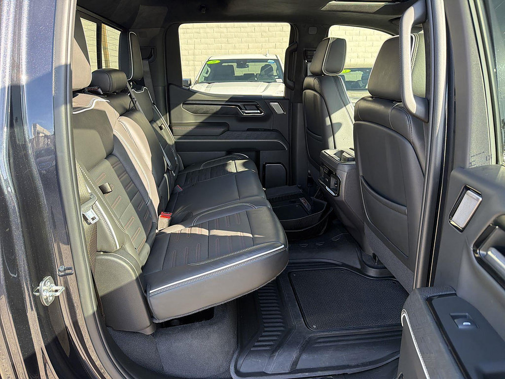 Used 2025 GMC Sierra 1500 AT4X AWD/4WD image 27