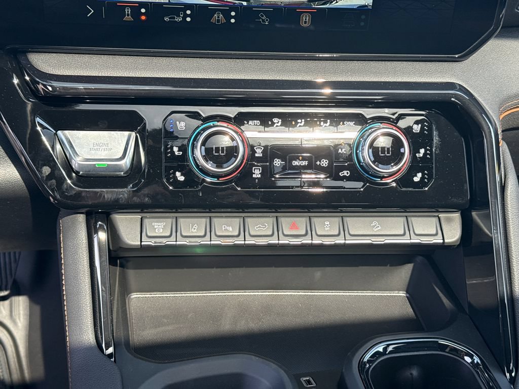 New 2026 GMC Sierra 2500 AT4 w/ AT4 Premium Plus Package AWD/4WD image 25
