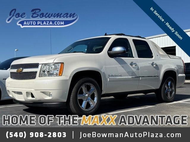 Used 2012 Chevrolet Avalanche LTZ image 1