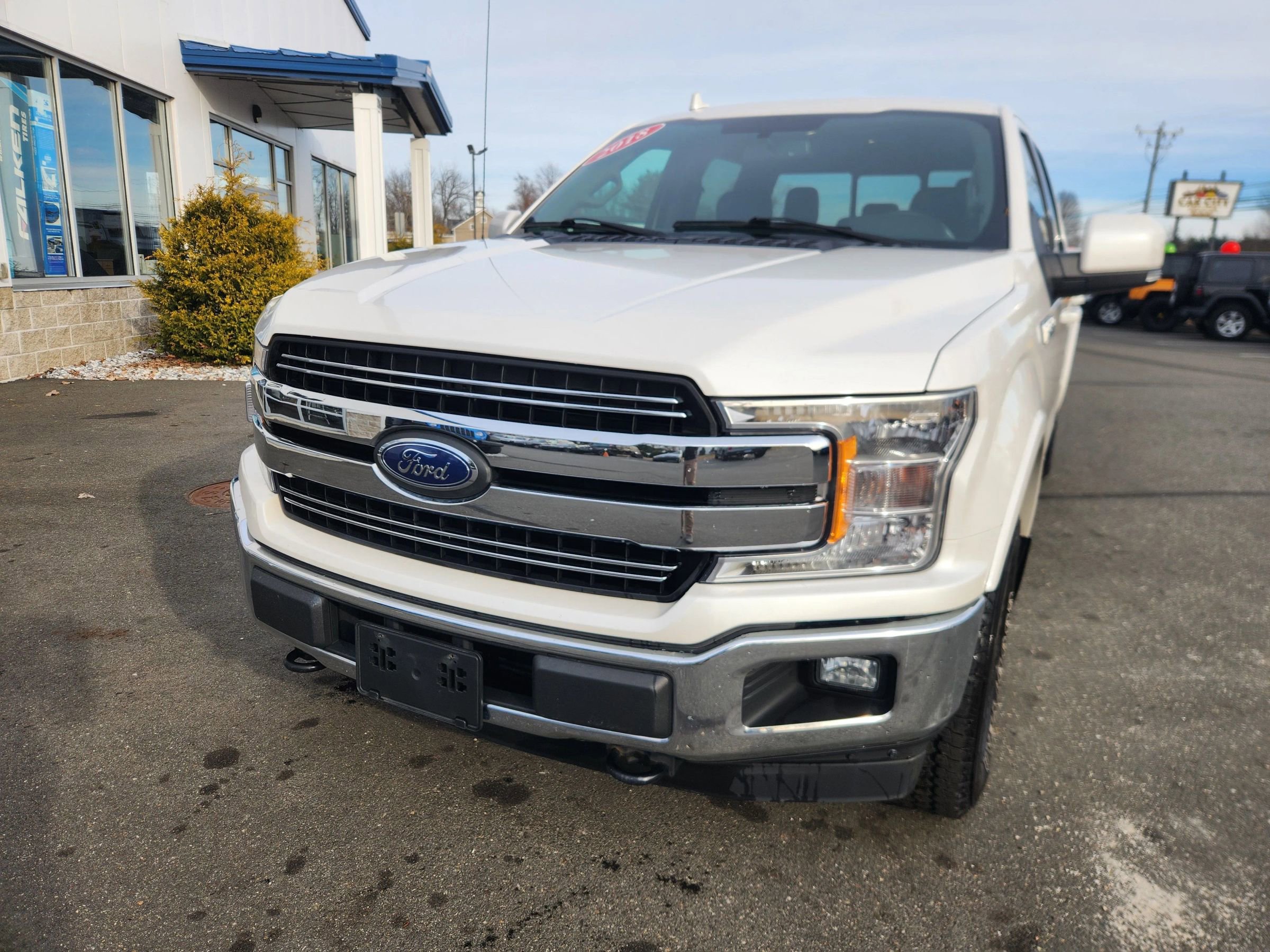 Used 2018 Ford F150 Lariat w/ FX4 Off-Road Package image 4