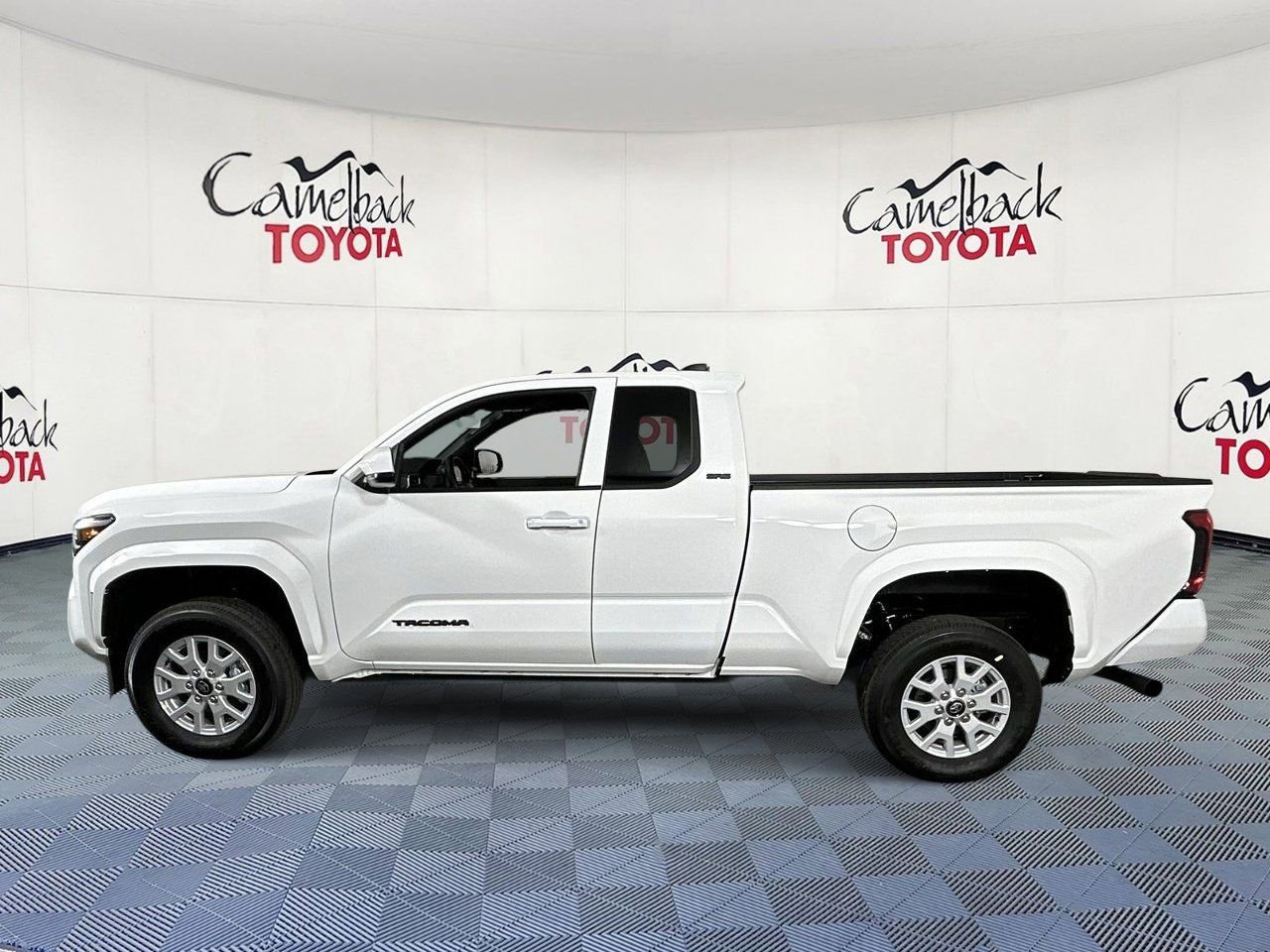 New 2026 Toyota Tacoma SR5 RWD image 4