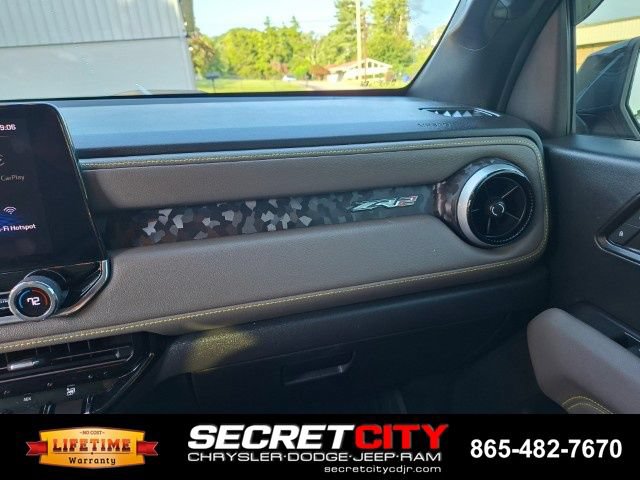 Used 2024 Chevrolet Colorado ZR2 AWD/4WD image 15