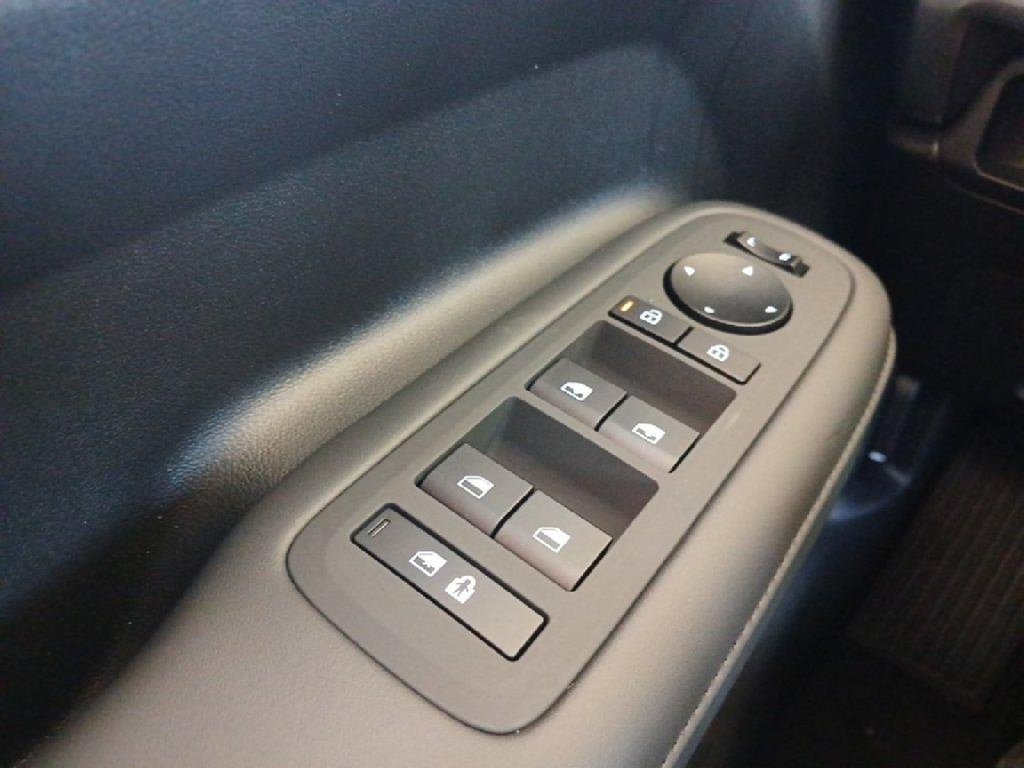 New 2026 Hyundai Santa Fe SEL FWD image 18