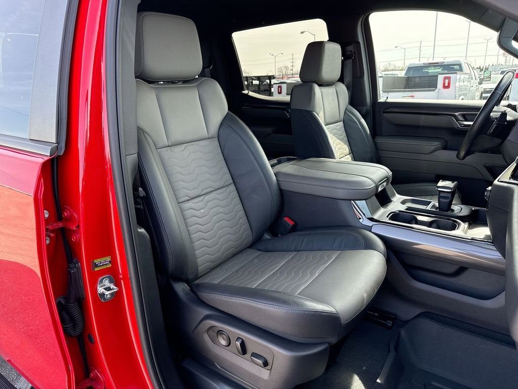 Used 2023 Chevrolet Silverado 1500 ZR2 w/ Technology Package image 25