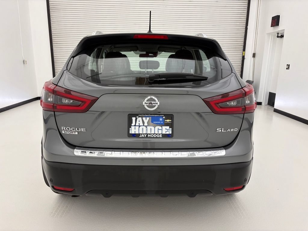 Used 2022 Nissan Rogue Sport SL AWD/4WD image 17