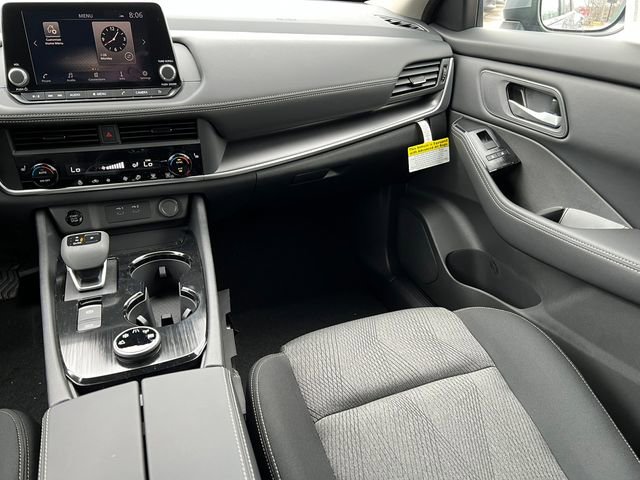 New 2026 Nissan Rogue SV w/ Cold Weather Package image 26