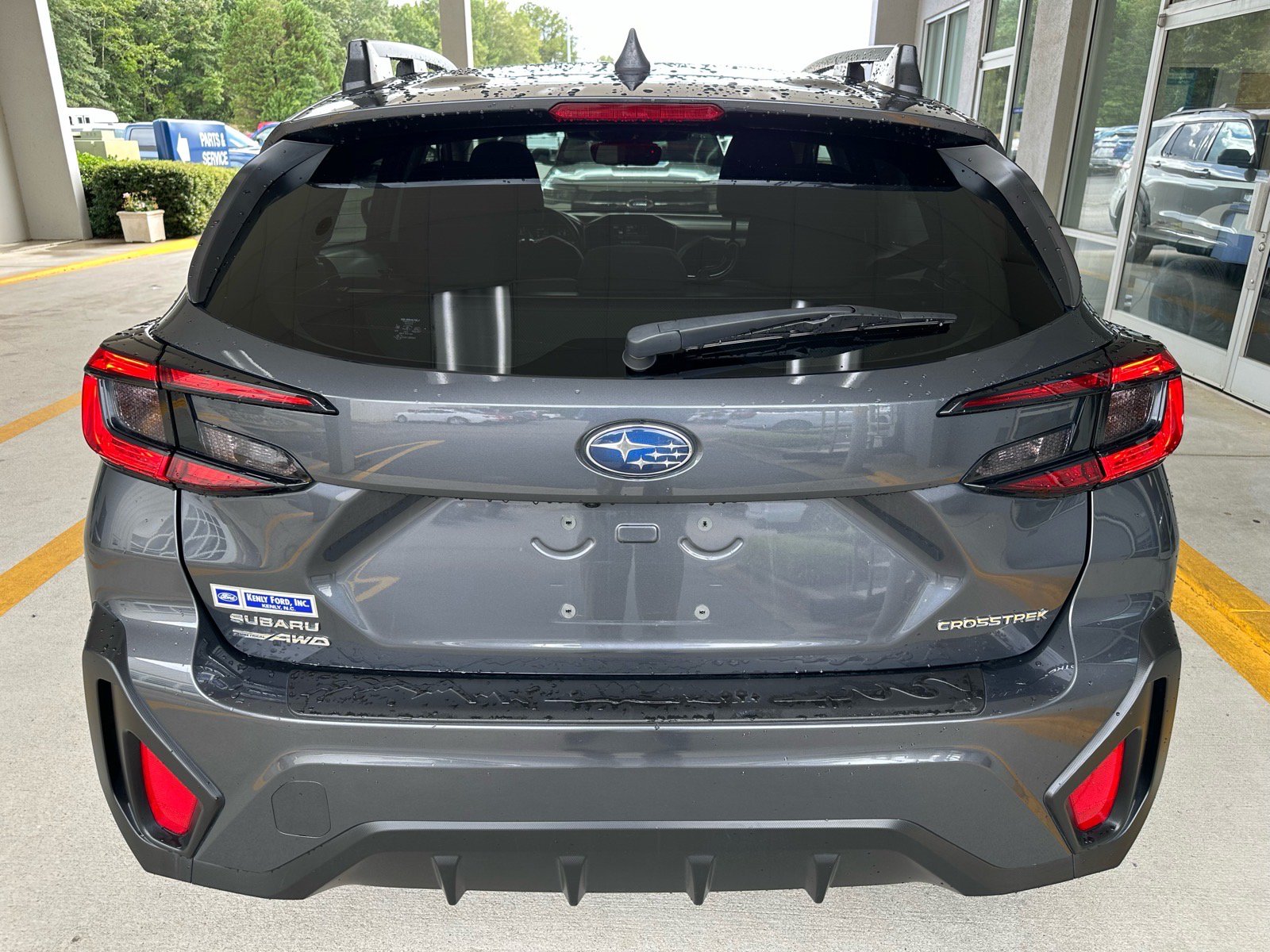 Used 2024 Subaru Crosstrek 2.0i Premium AWD/4WD image 12