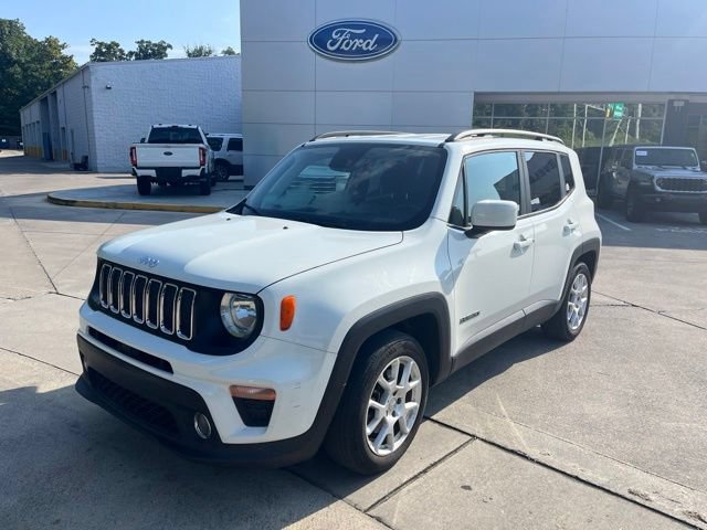 Used 2019 Jeep Renegade Latitude FWD image 3