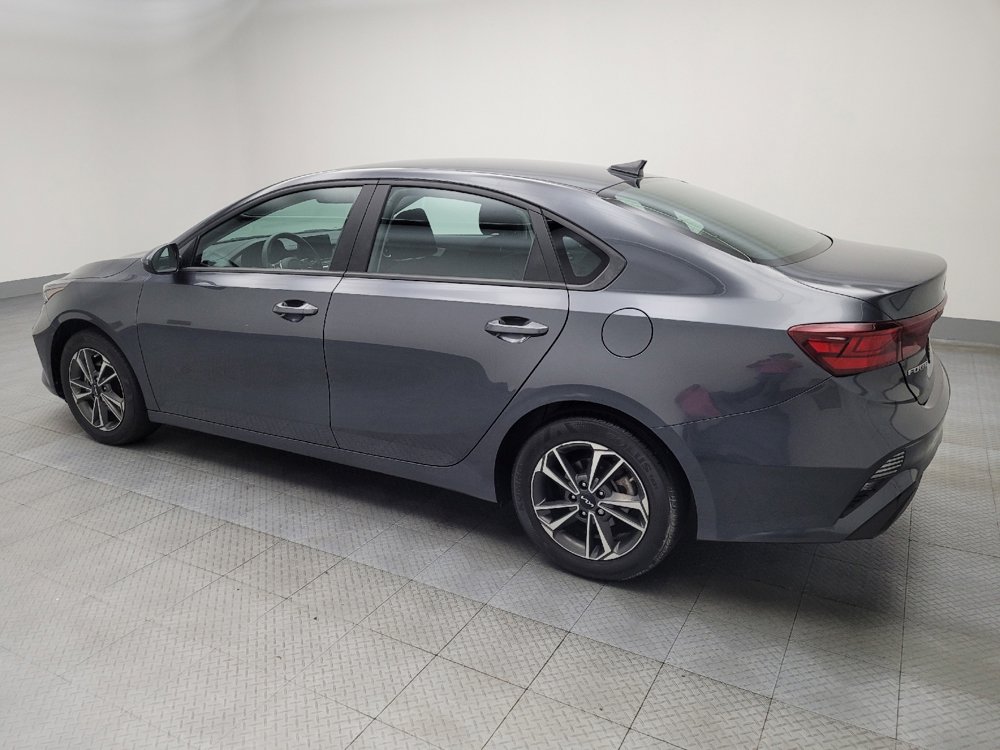 Used 2023 Kia Forte LXS image 3