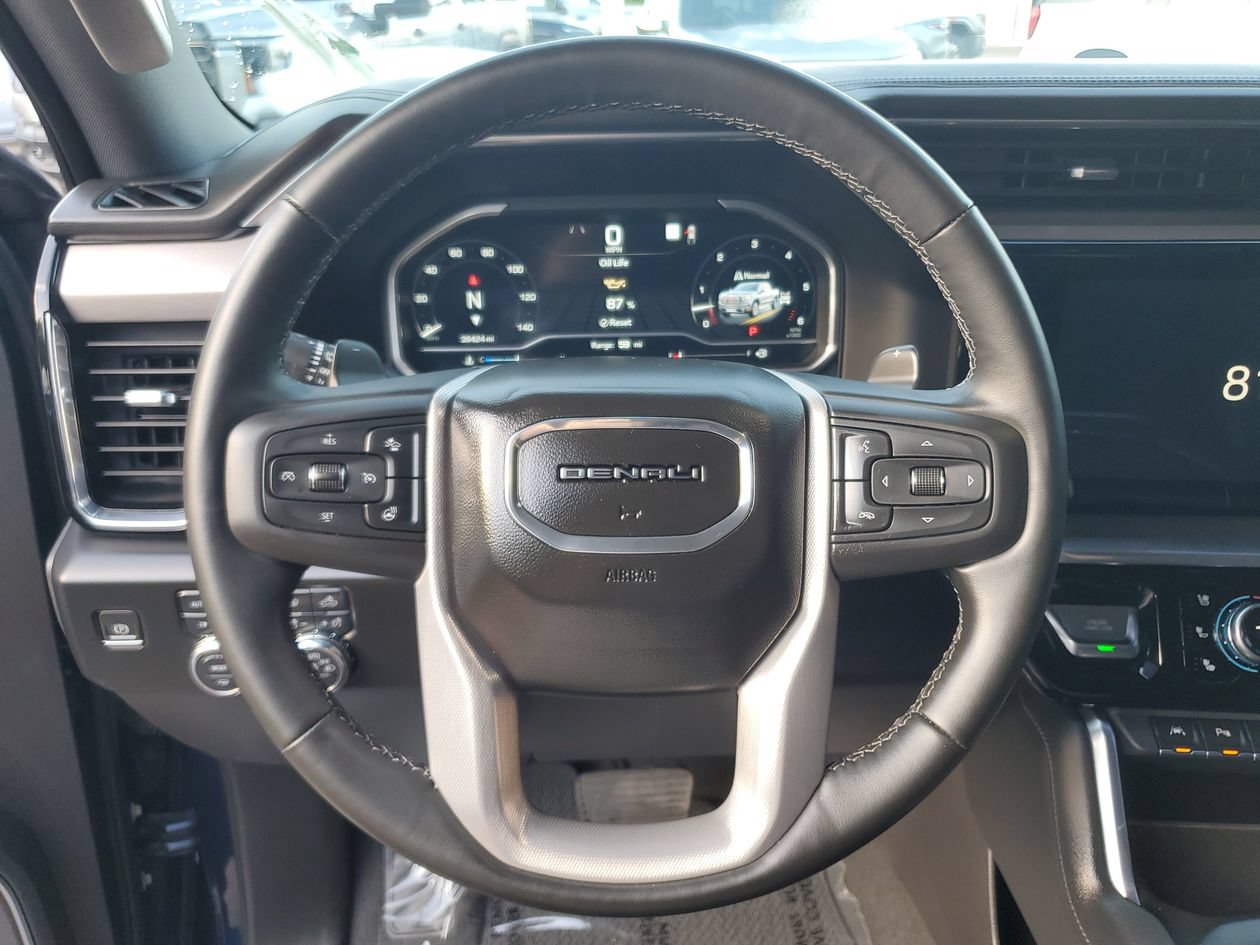 Used 2023 GMC Sierra 1500 Denali w/ Technology Package AWD/4WD image 21