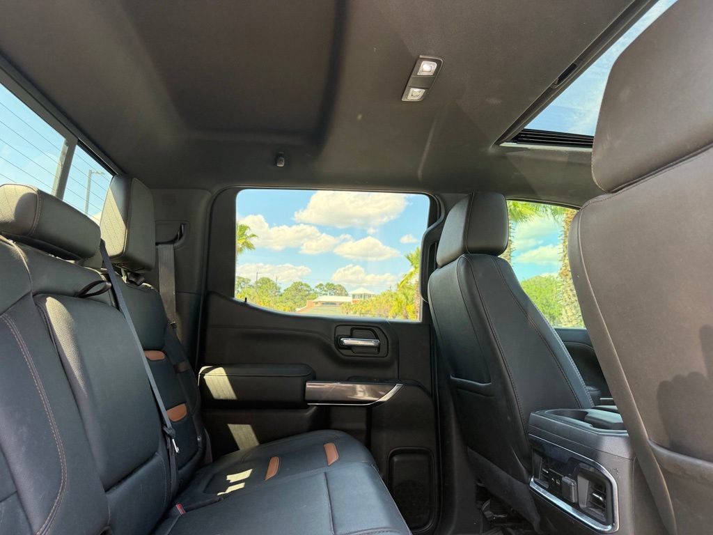 Used 2022 GMC Sierra 1500 AT4 w/ AT4 Premium Package AWD/4WD image 17