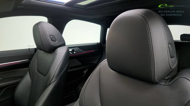 Used 2025 BMW 430i xDrive w/ M Sport Package AWD/4WD image 41