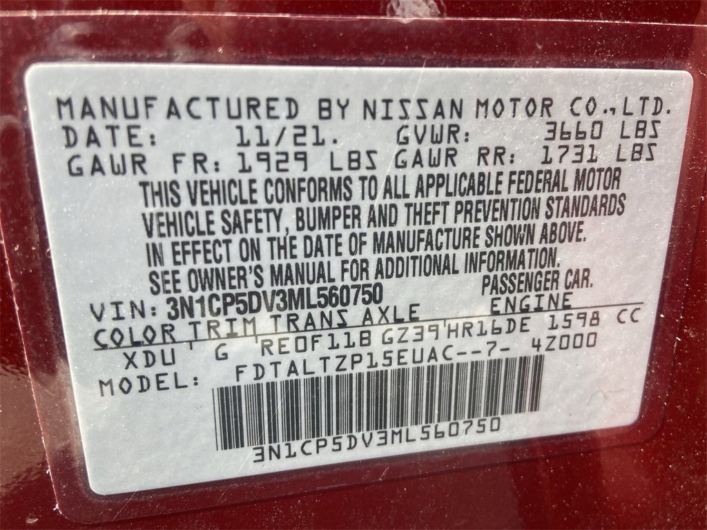 Used 2021 Nissan Kicks SR image 32