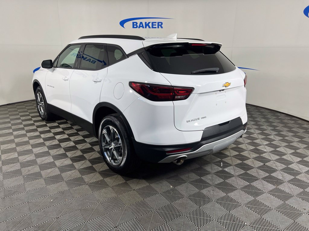 Certified 2024 Chevrolet Blazer LT w/ Convenience Package AWD/4WD image 3
