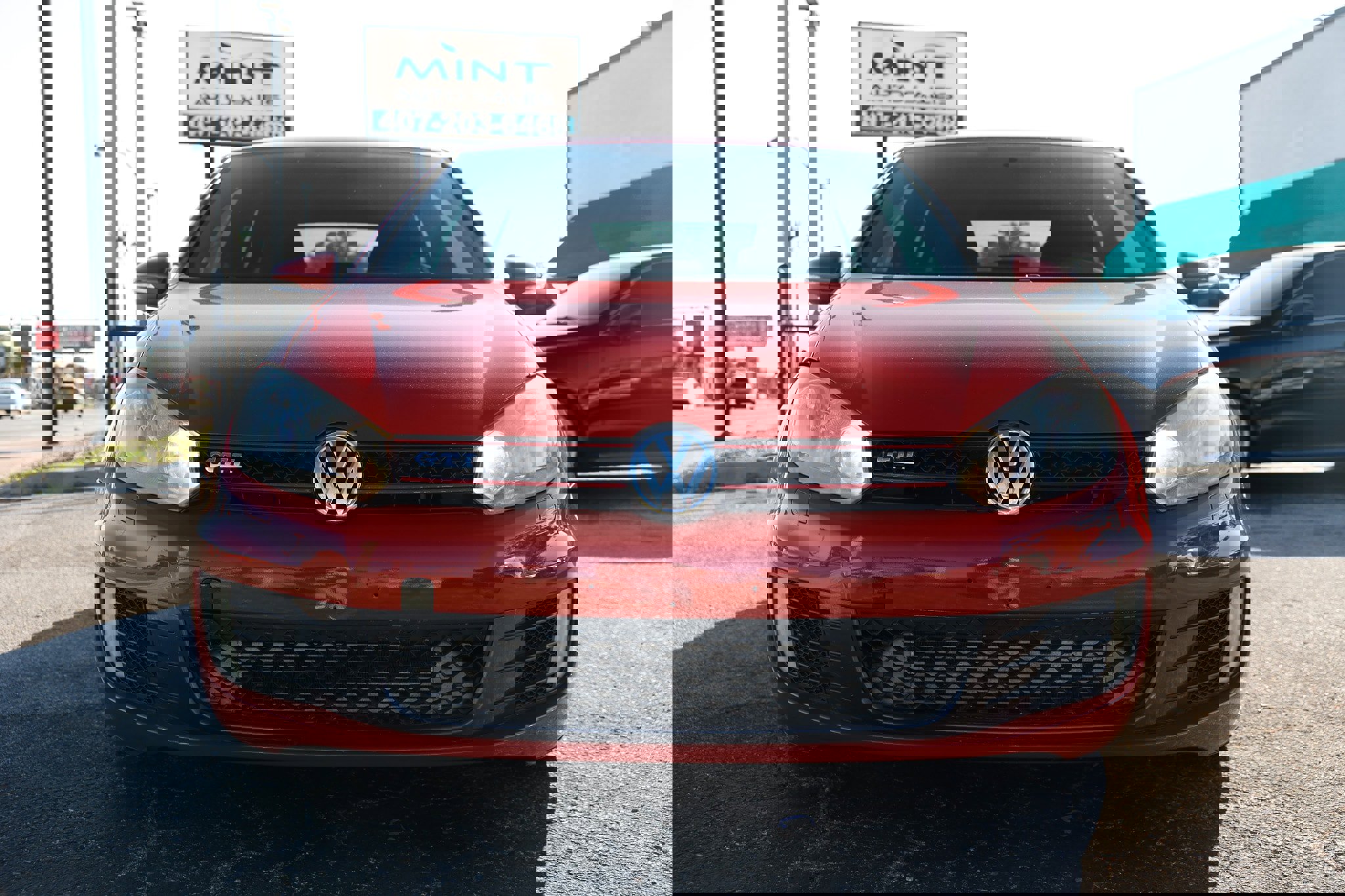 Used 2012 Volkswagen GTI 2-Door image 24