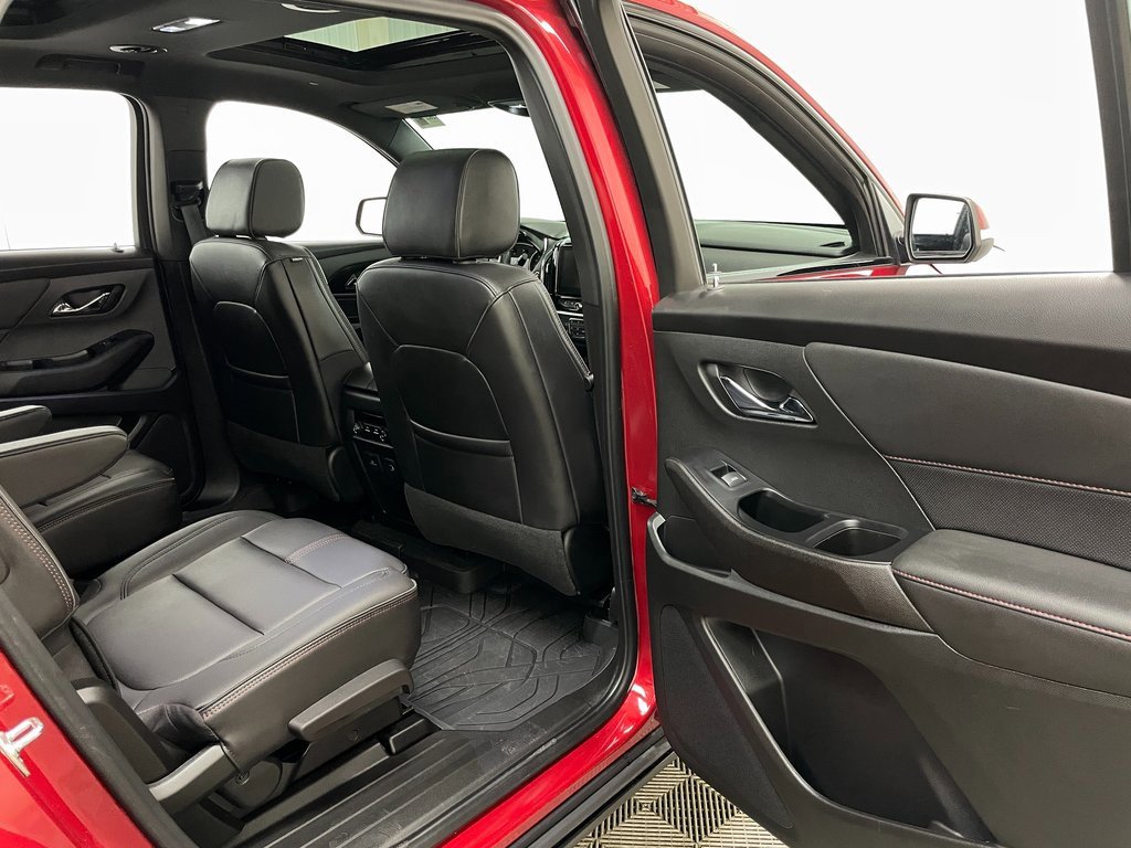 Certified 2023 Chevrolet Traverse RS w/ LPO, Floor Liner Package image 42