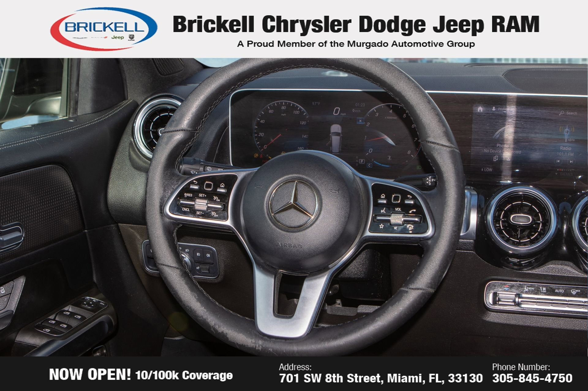 Used 2021 Mercedes-Benz GLB 250 4MATIC w/ Premium Package image 21