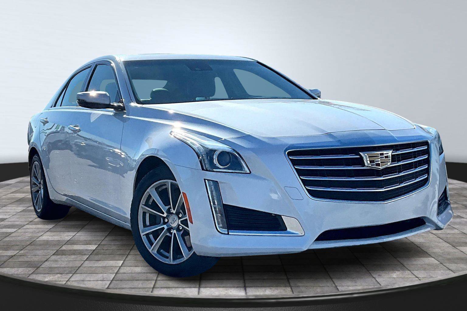 Certified 2019 Cadillac CTS Luxury image 3