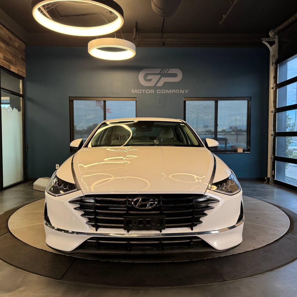 Used 2023 Hyundai Sonata SE FWD image 8