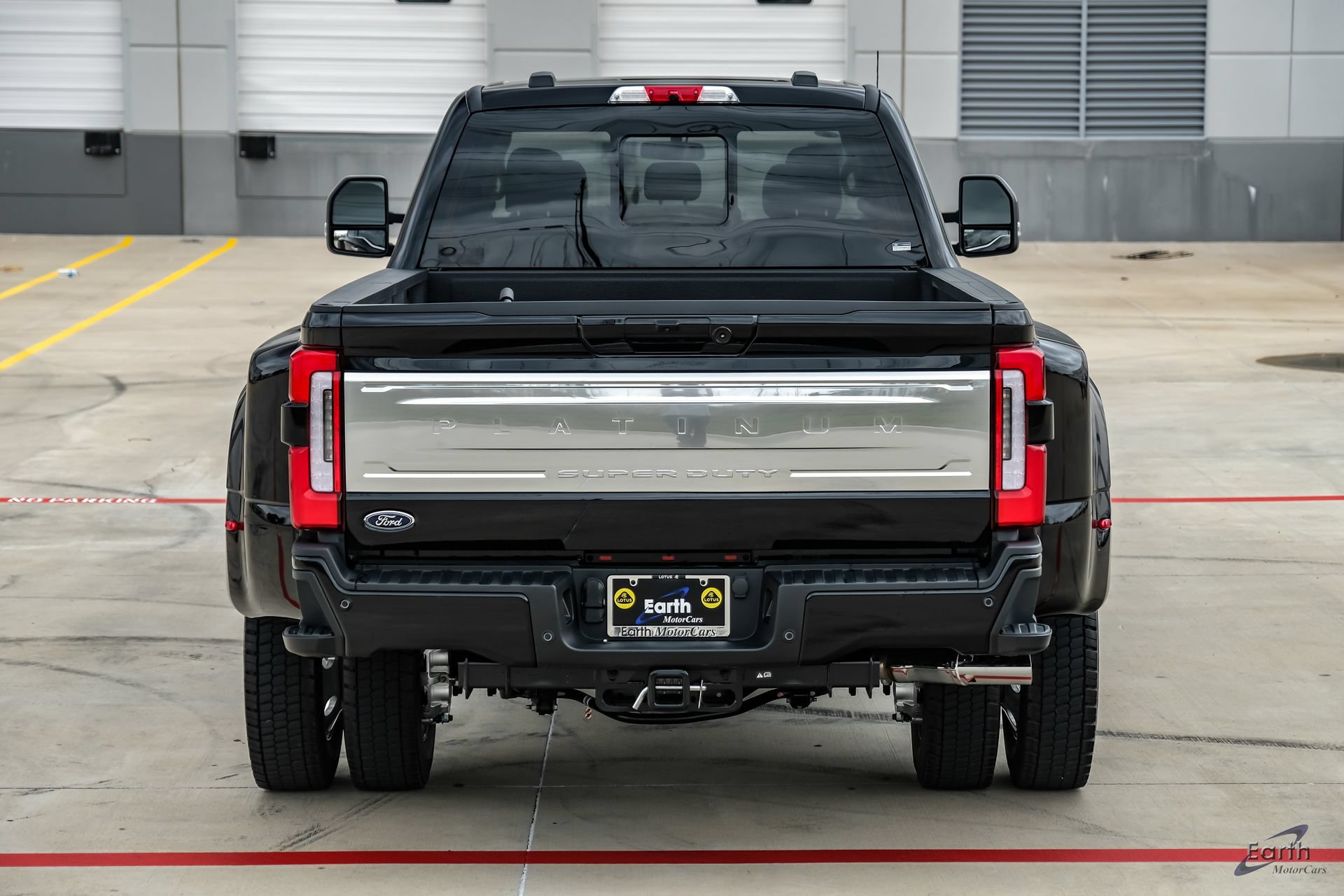 Used 2026 Ford F450 Platinum w/ Platinum Plus Package AWD/4WD image 13