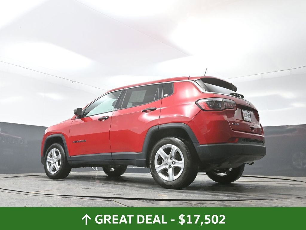 Used 2023 Jeep Compass Sport image 55