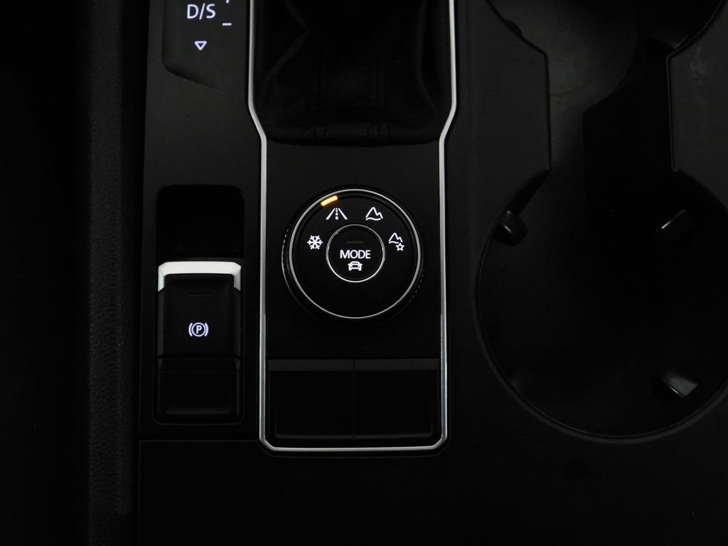 Used 2018 Volkswagen Atlas S AWD/4WD image 52