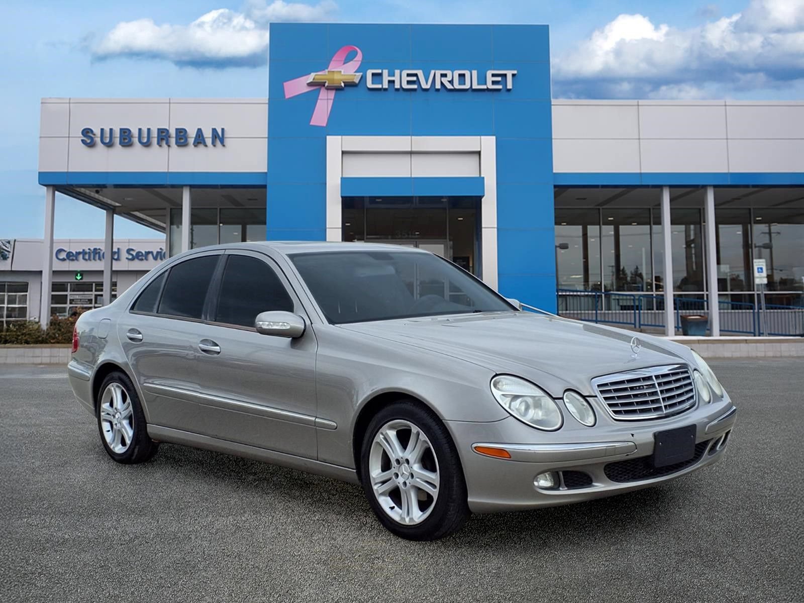Used 2006 Mercedes-Benz E 350 Sedan w/ Premium Pkg image 3