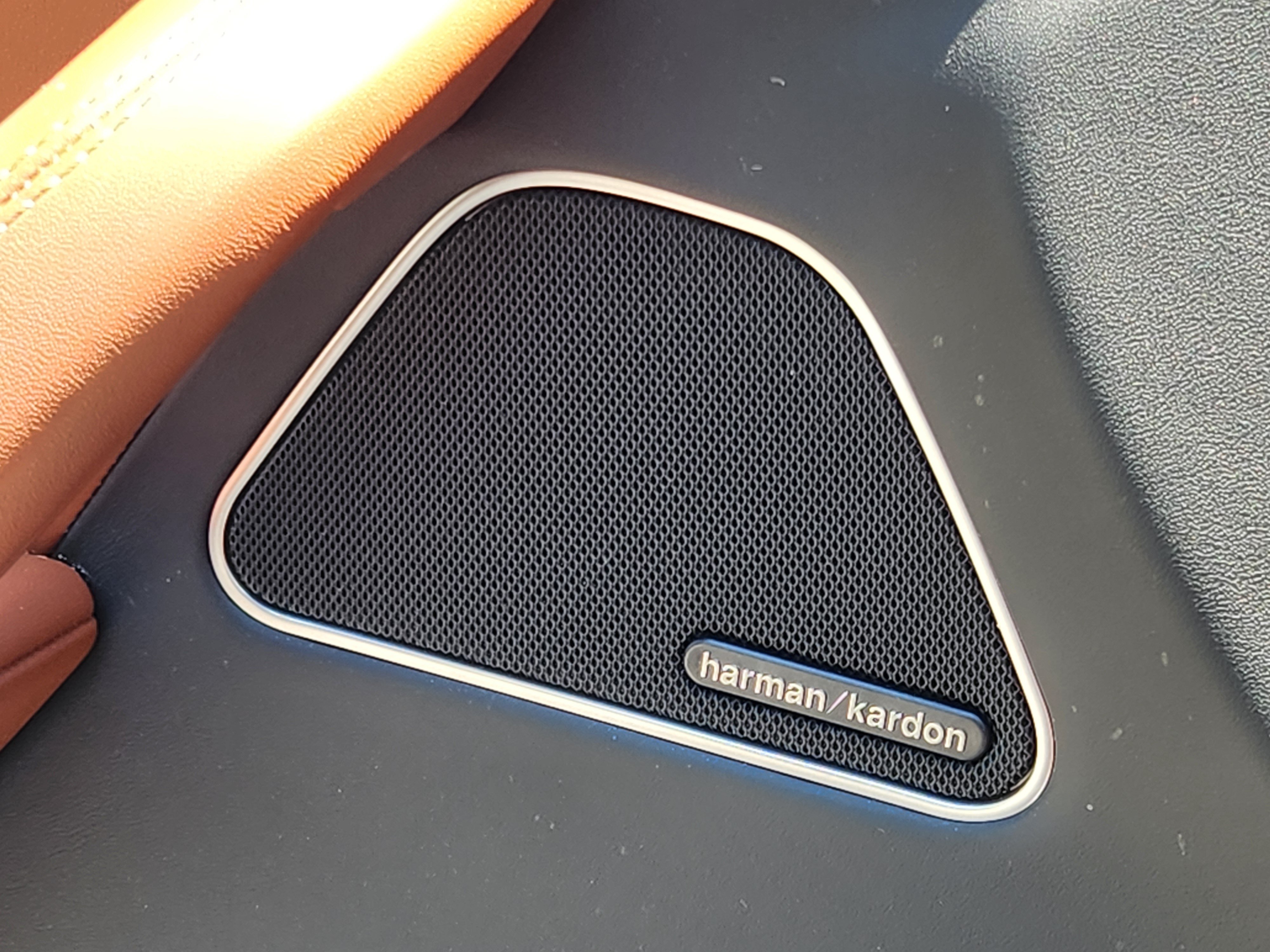 Used 2019 Maserati Levante GranLusso AWD/4WD image 29