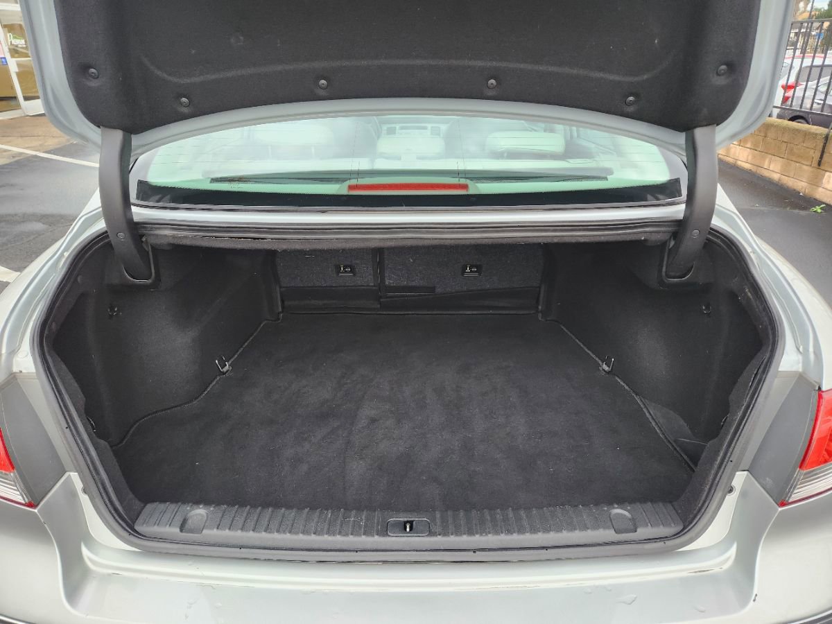 Used 2006 Hyundai Azera Limited image 11