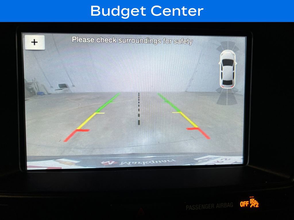 Used 2018 Ford Explorer XLT w/ Equipment Group 202A image 25