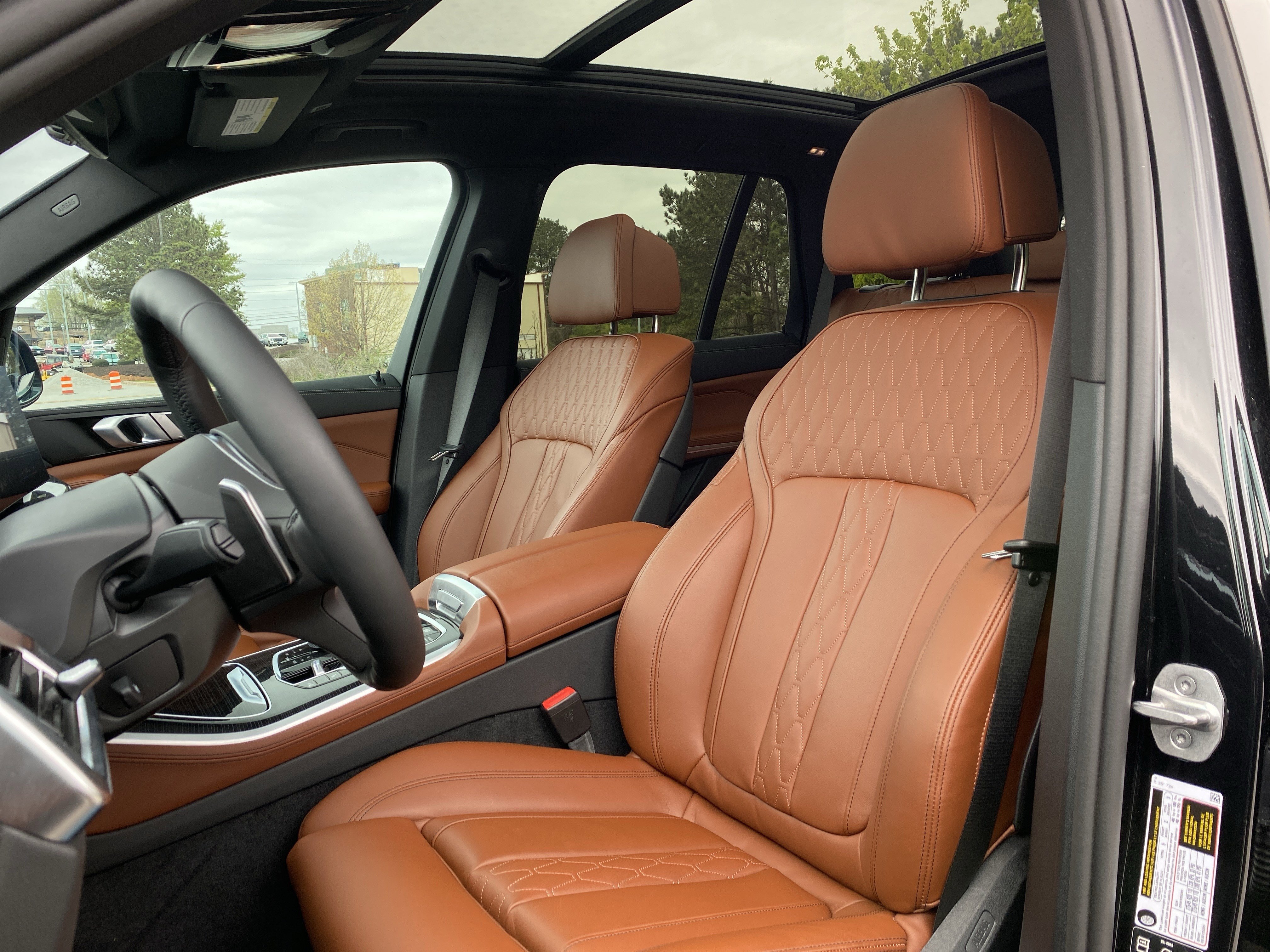 Used 2025 BMW X5 xDrive40i w/ M Sport Package image 64