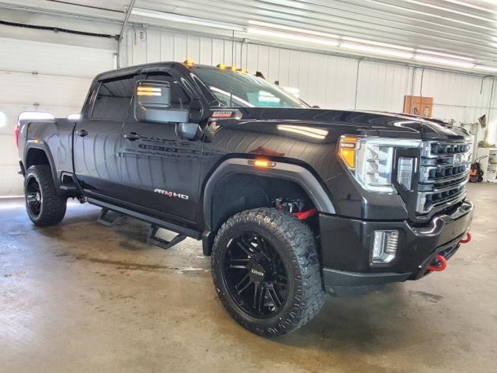 Used 2022 GMC Sierra 2500 AT4 w/ AT4 Premium Plus Package AWD/4WD image 2