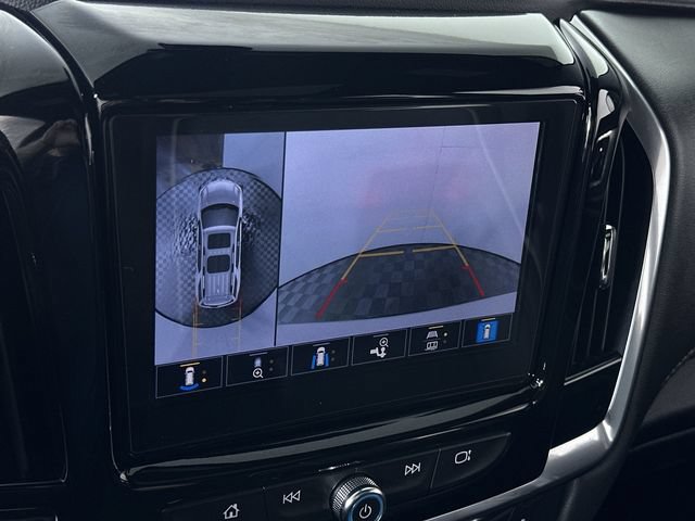 Used 2023 Chevrolet Traverse Premier w/ Redline Edition FWD image 15