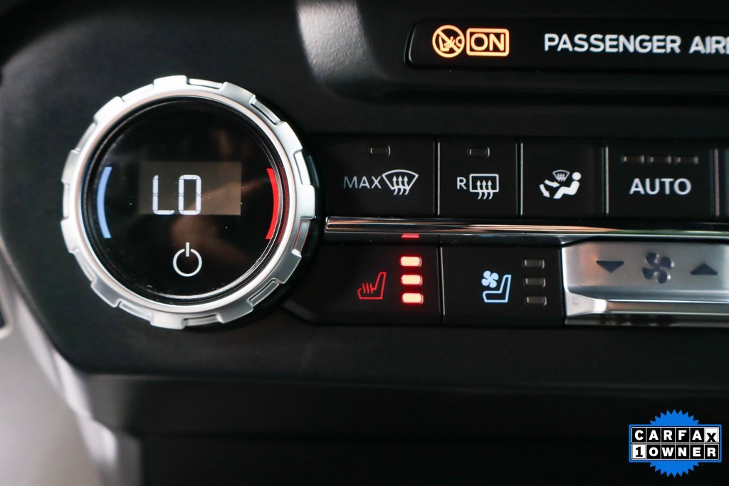 Used 2022 Ford F350 Lariat w/ Black Appearance Package image 34