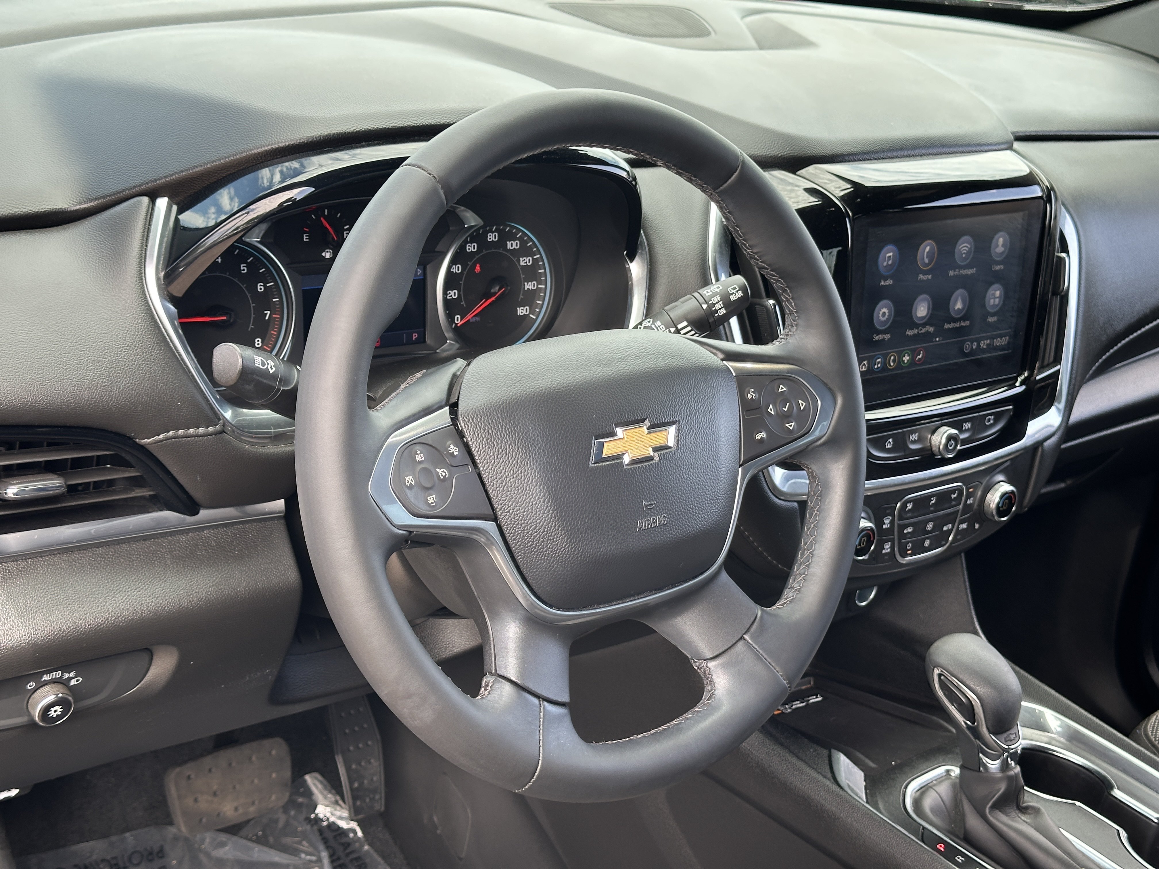 Used 2023 Chevrolet Traverse LT FWD image 22