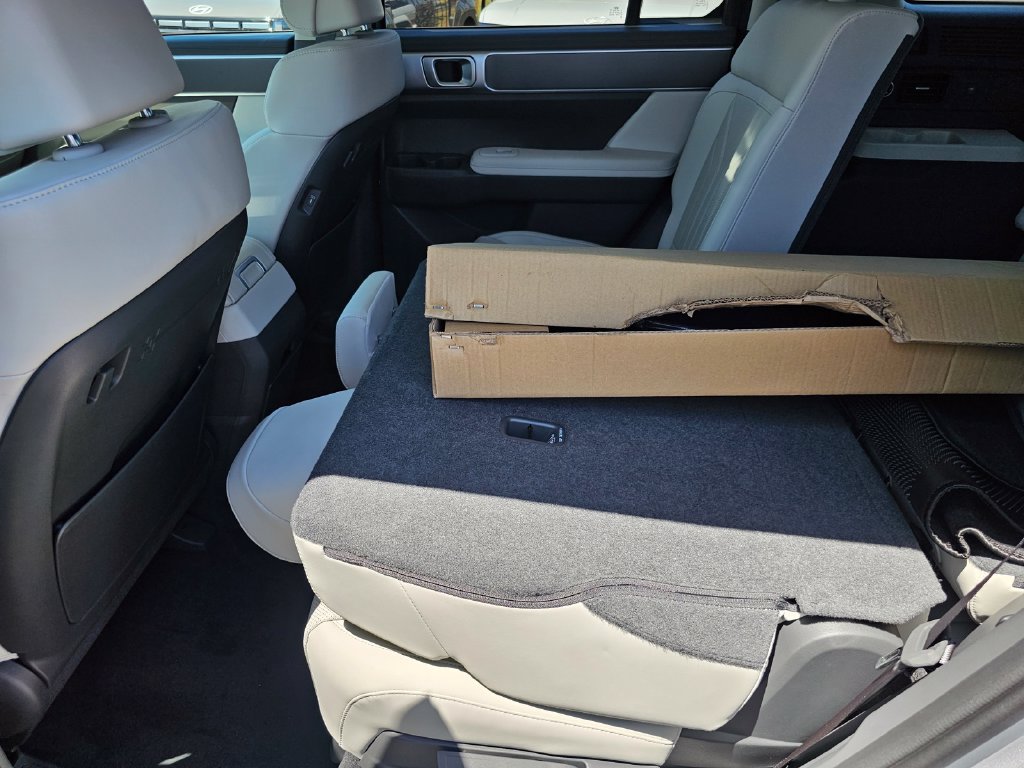 New 2026 Hyundai Santa Fe SEL FWD image 22