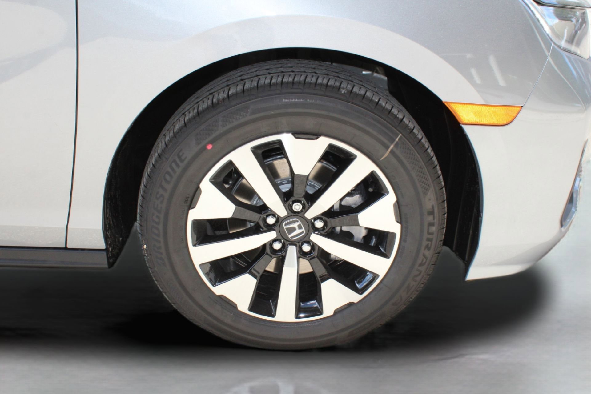 New 2026 Honda Odyssey EX-L image 37