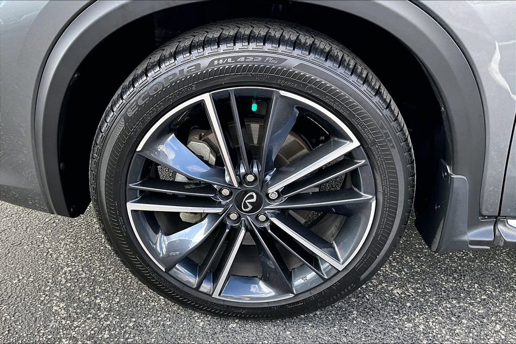 Certified 2025 INFINITI QX55 Luxe w/ Cargo Package image 13