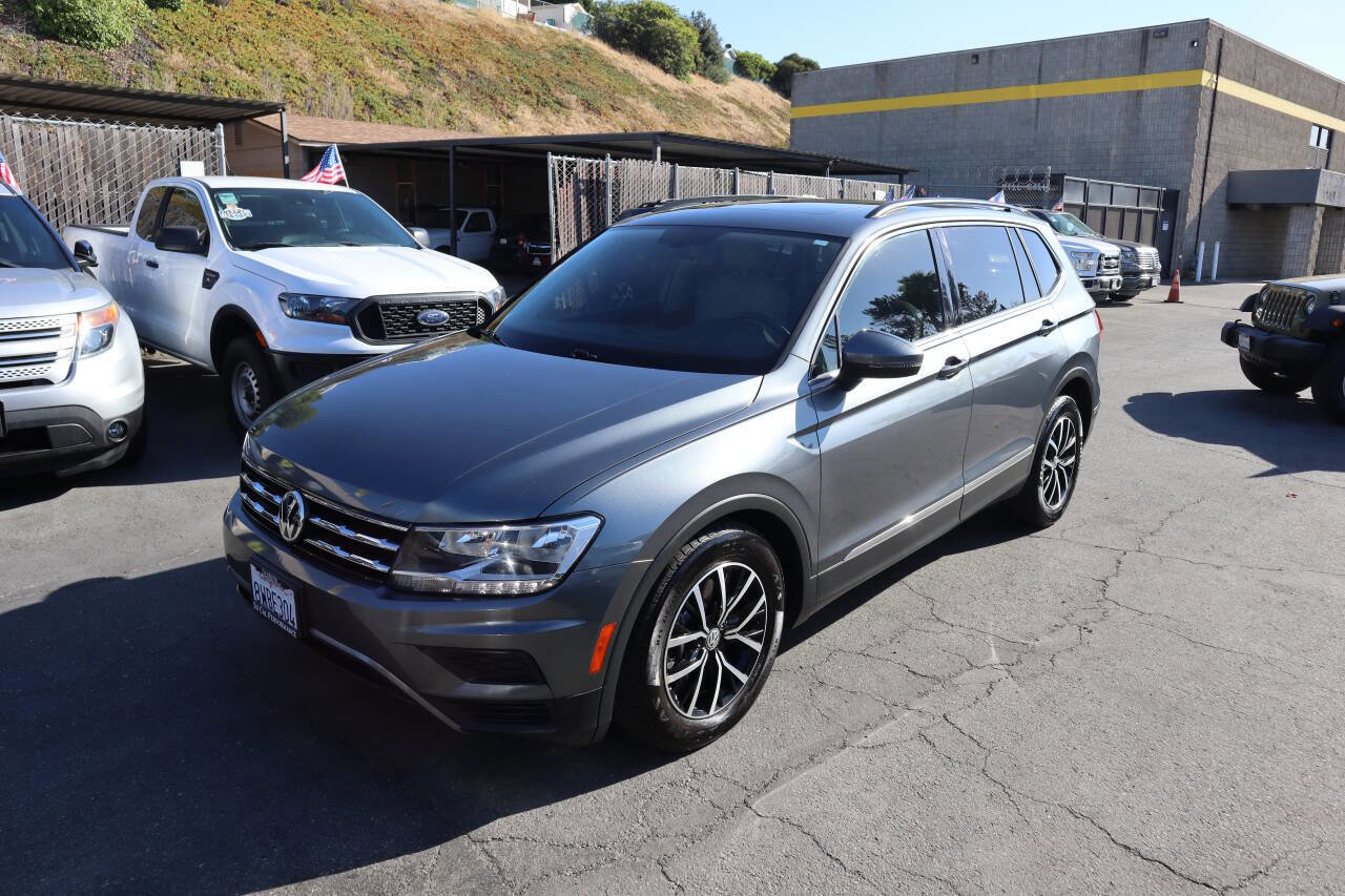 Used 2021 Volkswagen Tiguan SE