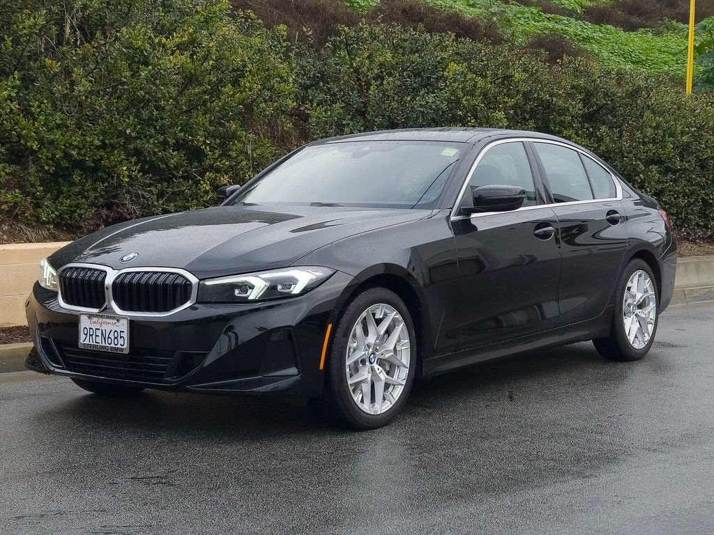 Used 2025 BMW 330i Sedan w/ Parking Assistance Package image 25