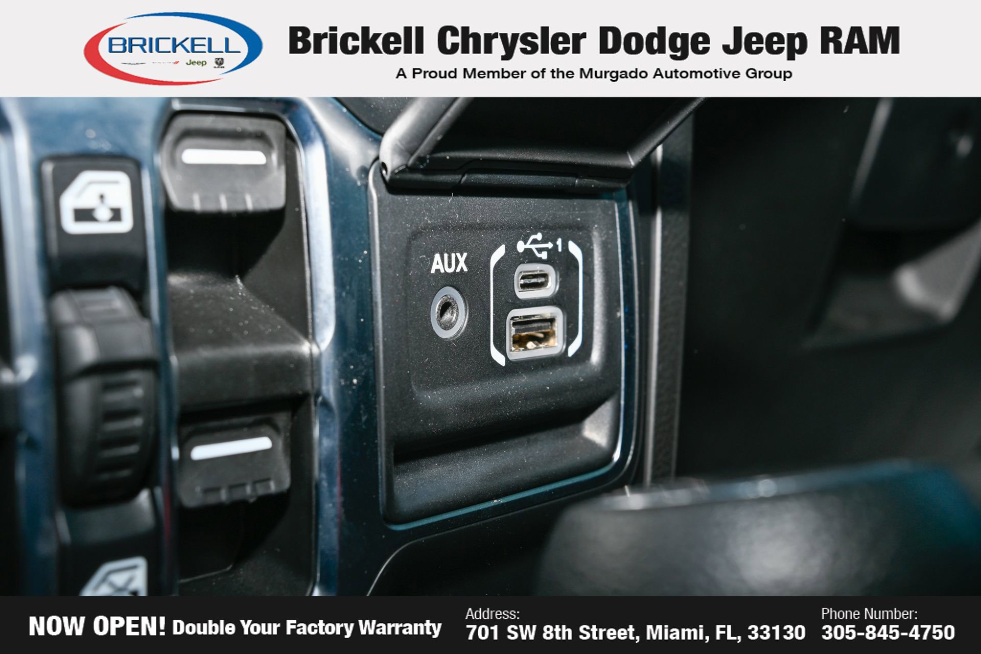 Used 2023 Jeep Gladiator Sport AWD/4WD image 31