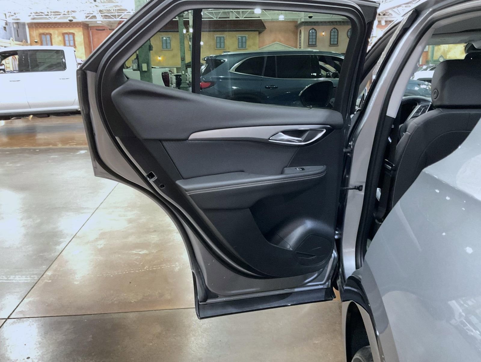 Certified 2025 Buick Envision Sport Touring image 20