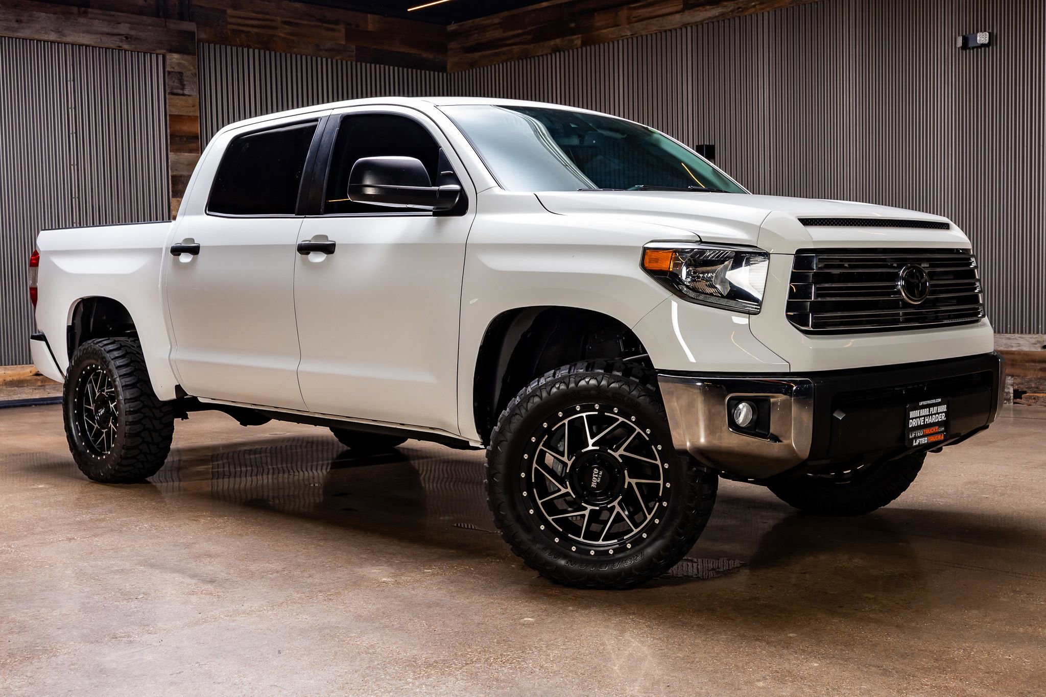 Used 2021 Toyota Tundra SR5 w/ Trail Edition
