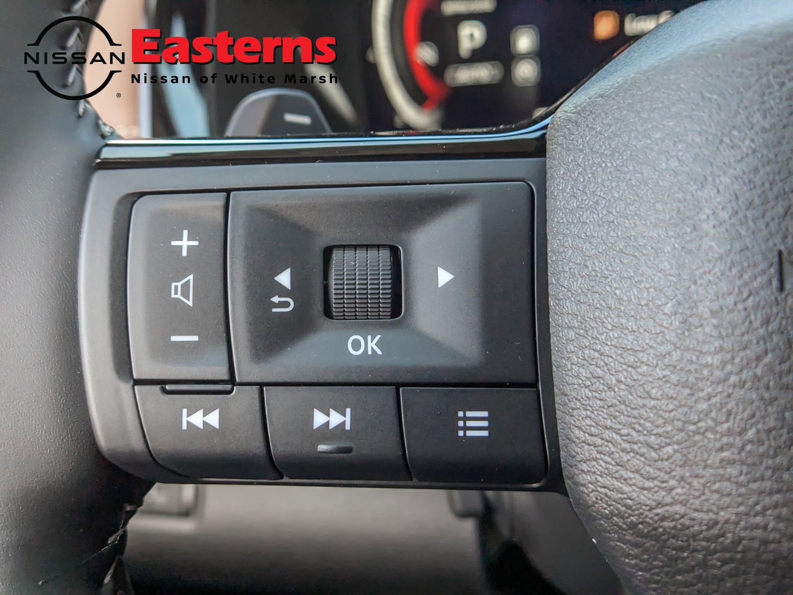 New 2026 Nissan Pathfinder Platinum image 17