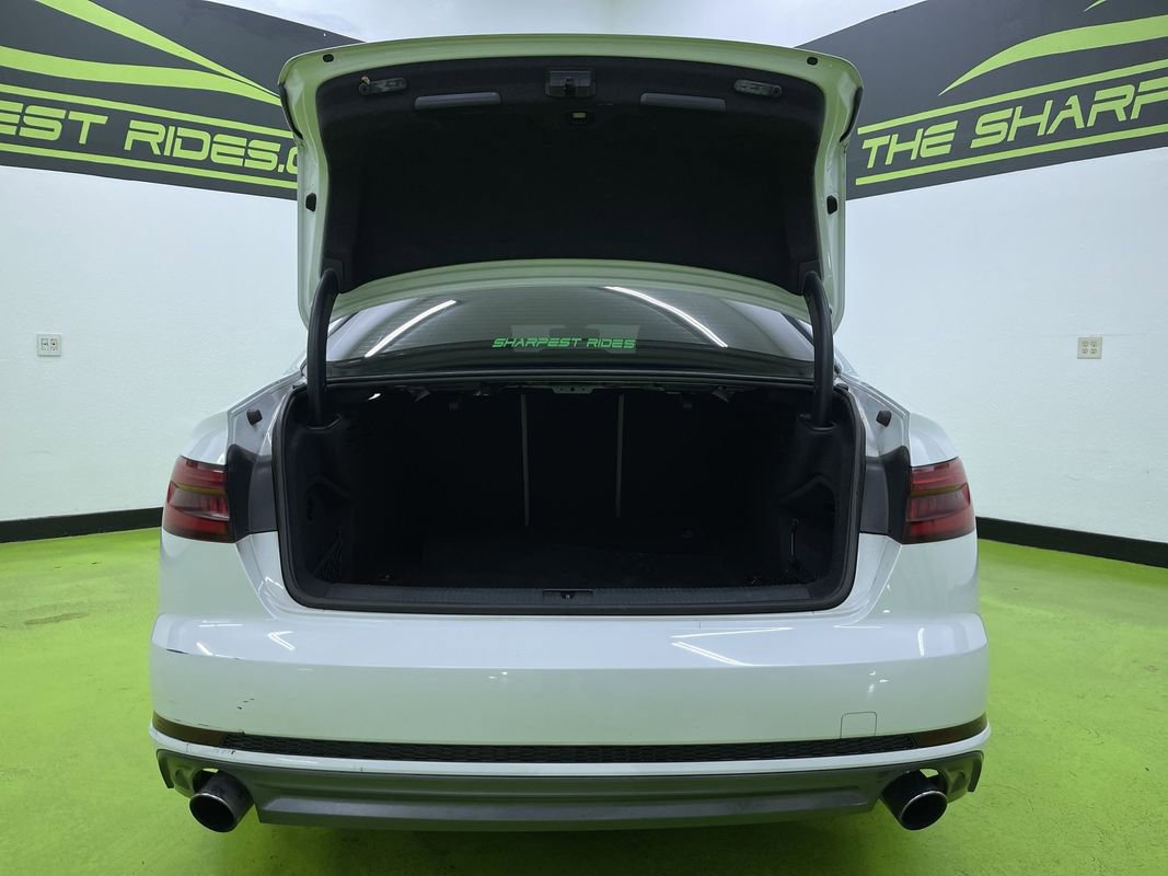 Used 2017 Audi A4 2.0T Ultra Premium w/ Convenience Package image 8